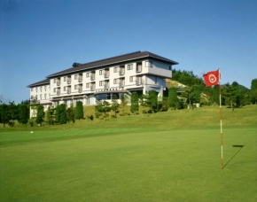 Гостиница Utsunomiya Inter Resort Hotel & Golf Tsuru Country Club  Уцуномия